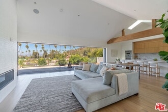 Building Photo - 5265 Dahlia Dr