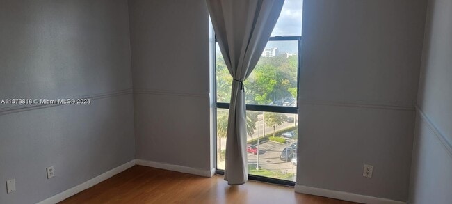 Building Photo - 13499 Biscayne Blvd