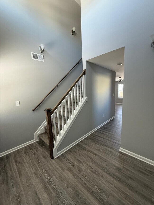 Building Photo - 141 Candy Apple Ln