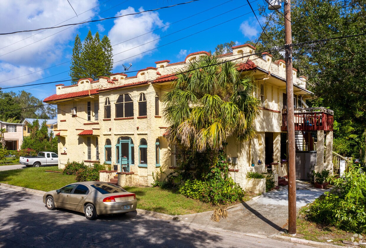 Foto del edificio - 2017 6th Ave W