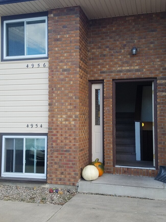 Foto del edificio - Cozy 2 Bed/1 Bath Apartment in North Lovel...