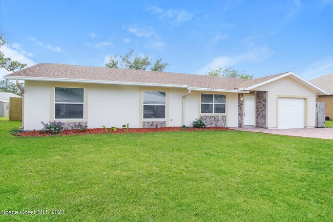 Building Photo - 486 Catalina Ave