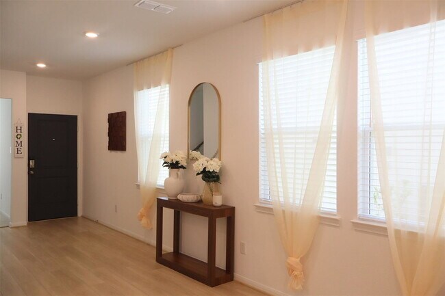 Building Photo - Misty Meadow Lane Street, Missouri City, TX 77489 - 4 BR 2.5 BA single-family home