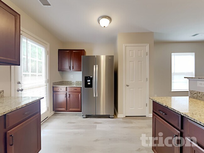 Foto del edificio - 248 Eagle Pointe Dr