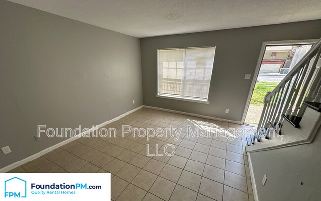 Foto del edificio - 2102 Vollintine Ave