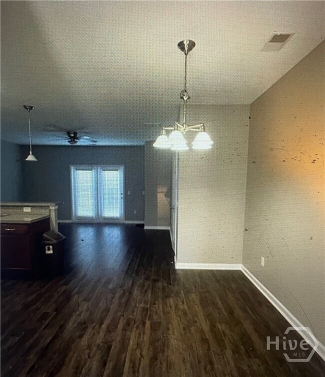 Building Photo - 510 Canyon Oak Loop