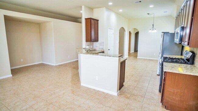 Building Photo - 18910 Alta Pine