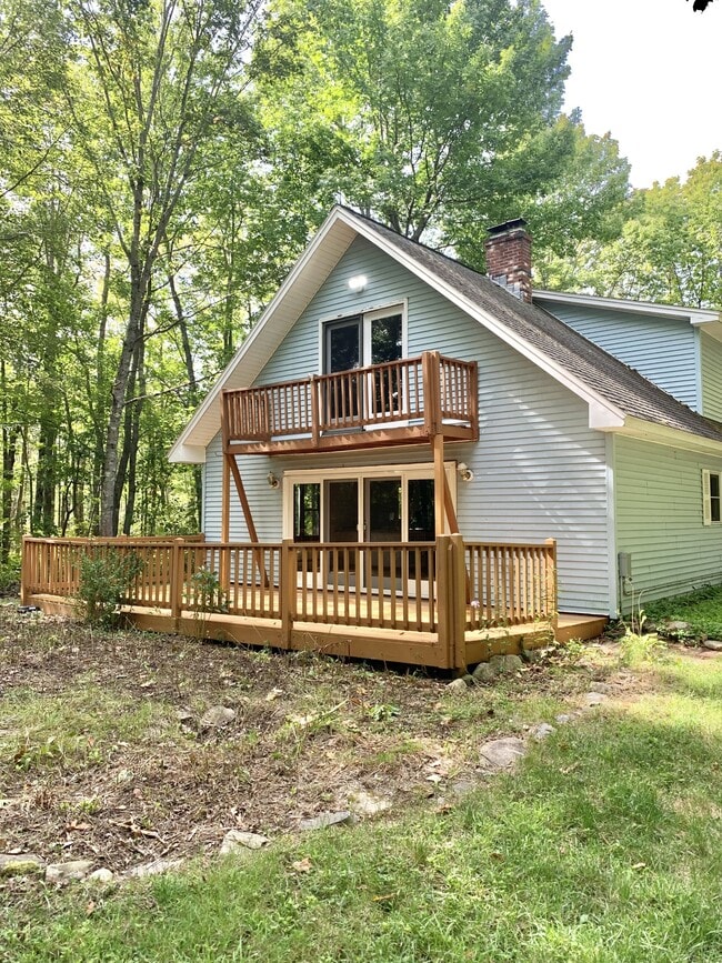 Building Photo - 1323 Pushaw Rd