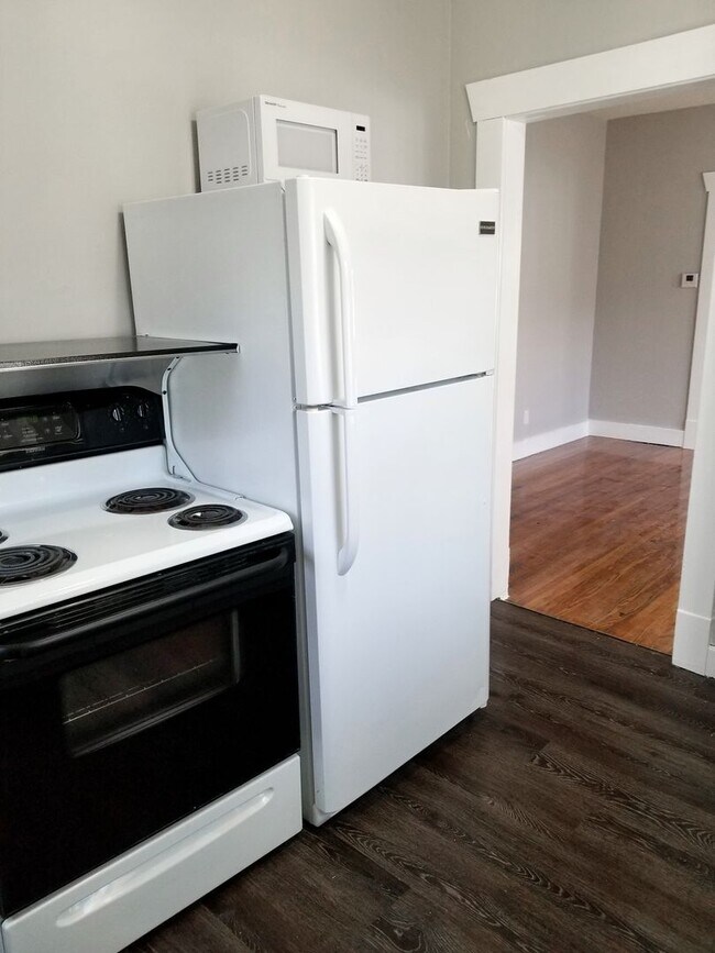 Foto del edificio - Beautiful 4 Bed/2 Bath Home - Close to MSU
