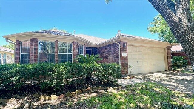 Building Photo - 9311 Arrowhead Trace Ln