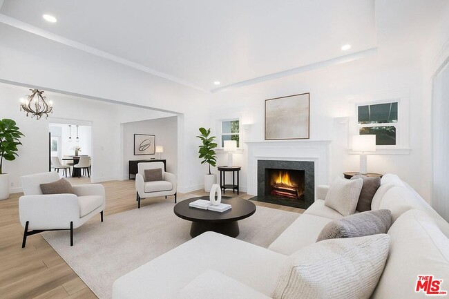 Foto del edificio - 641 N Martel Ave