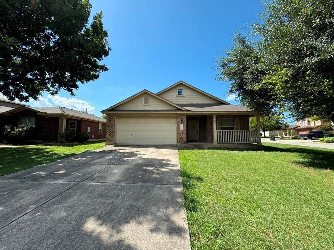 Foto principal - One story home available in Silverado (Kyl...