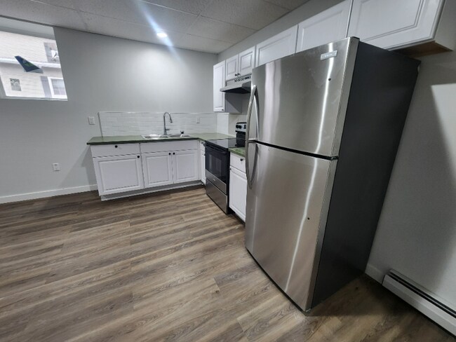 Foto del edificio - 151 S Main St