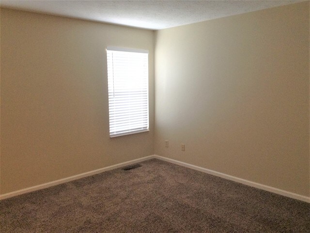 Building Photo - 3684 Bristol Lake Drive