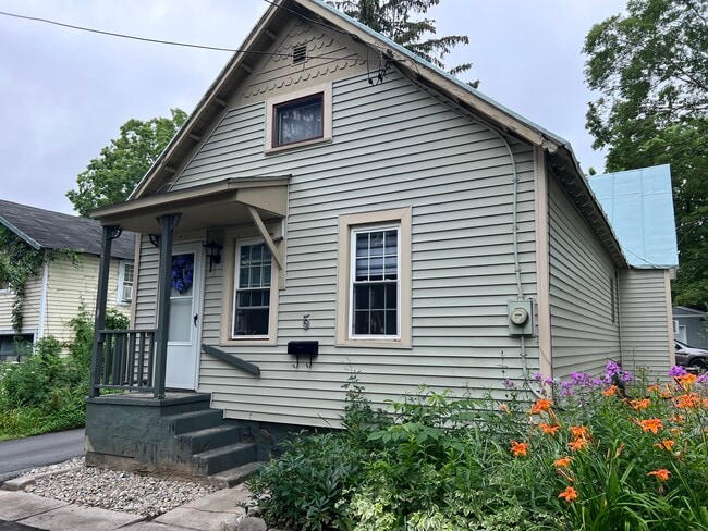 Updated house on quiet street. - 5 Marvin Pl