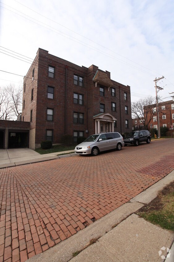 Foto del edificio - 717 Wisteria Ave