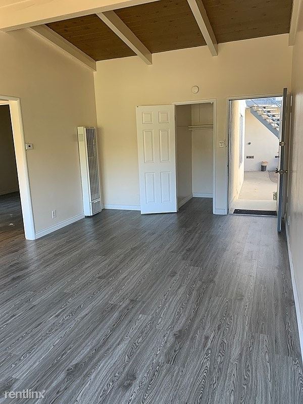 Foto del edificio - 3935 Don Tomaso Dr