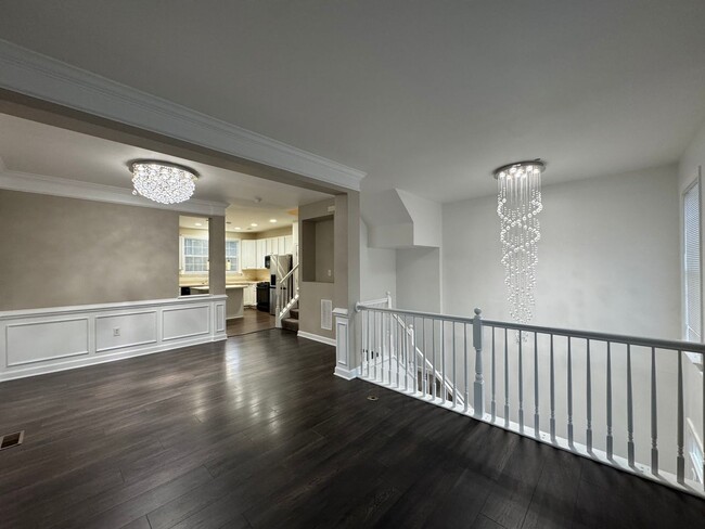 Photo - Gorgeous 4 Bed 3 Bath Brick Townhome In Amenity-Rich Riverside Station