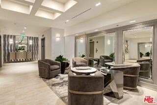 Foto del edificio - 2142 Century Park Ln