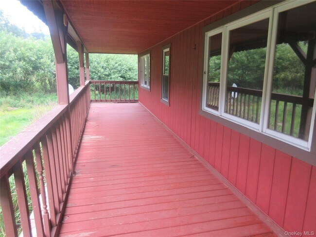 Building Photo - 268 Amber Lake Rd