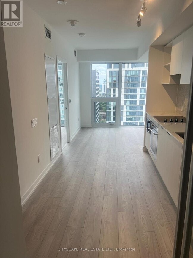 Building Photo - 82 Dalhousie St