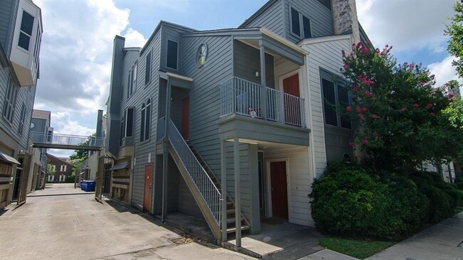 Building Photo - 2529 Rio Grande St