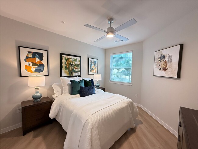 Foto del edificio - 3409 Brinkman St