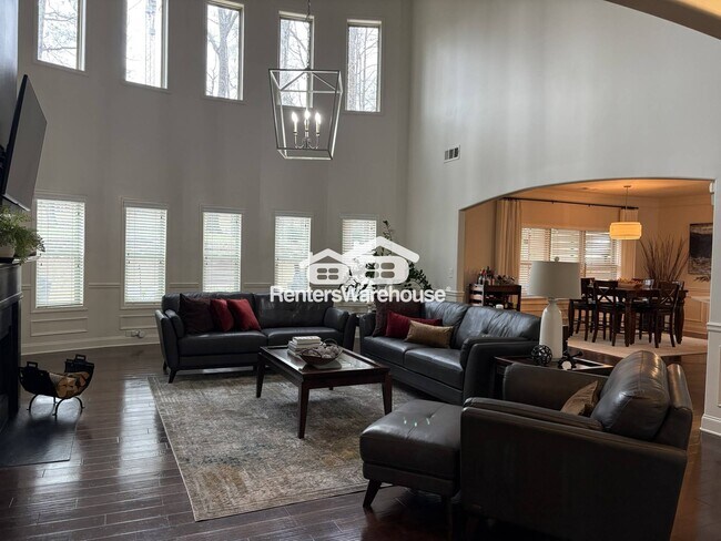 Foto del edificio - 4581 River Hill Cir