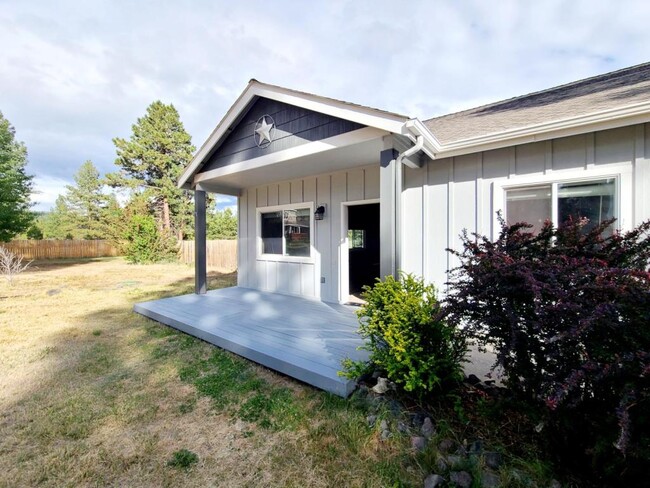 Foto del edificio - 34206 Brittany Ct