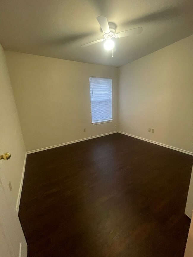 Foto del edificio - Full Brick Home in Mary's Creek Estates 3 bedroom 2 bath 2 car Garage