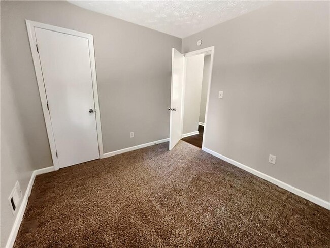 Building Photo - 1423 Hatchcover Cir