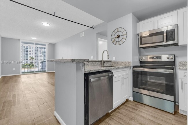 Photo - 185 SE 14th Terrace Apartment