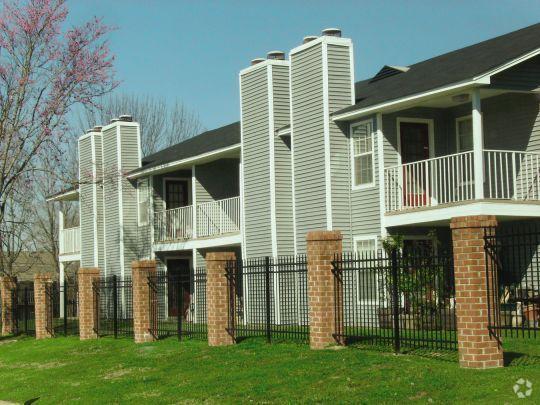 Building Photo - South Mall Apartments