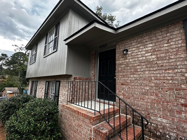 Building Photo - 4565 Rockdale Ct