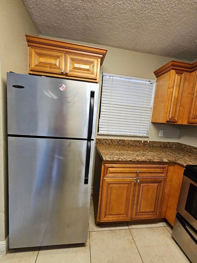 Building Photo - 1520 Windorah Way