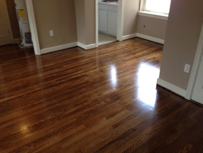 Interior Photo - 1717 Louisiana St