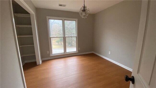 Building Photo - 3980 Chestnut Springs Ct