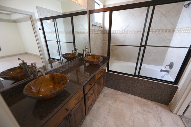 Foto del edificio - 4514 Inker St