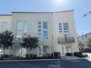 Building Photo - 1508 W Artesia Square