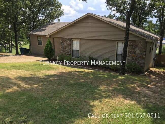 Building Photo - Desired 4 bed and 2 bath!