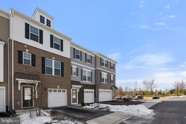 Foto del edificio - 10510 Hinton Wy