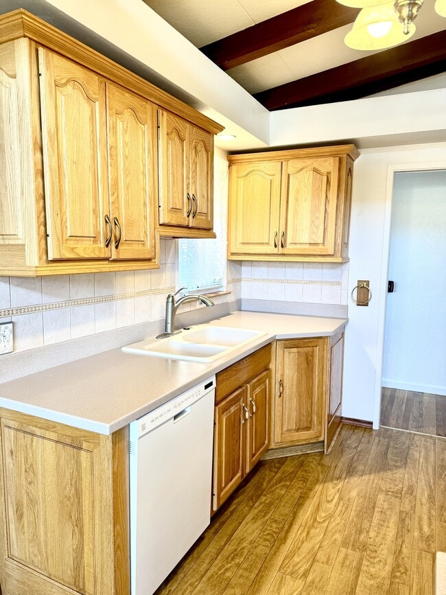 Building Photo - 2065 Rainier Ct