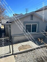 Building Photo - 15557 5th St