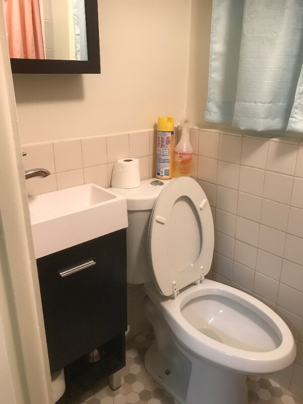 55 Quincy St, Passaic, NJ 07055 Room for Rent in Passaic, NJ