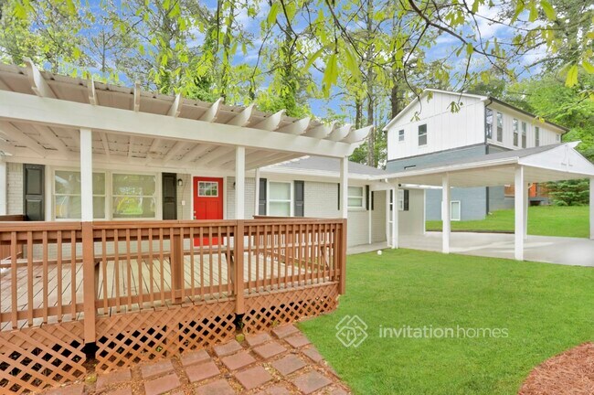 Foto del edificio - 2100 Dellwood Pl