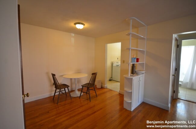 Building Photo - 3 Brattle Dr