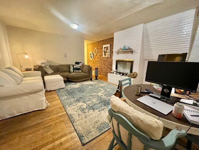 Foto del edificio - 337 Beacon St