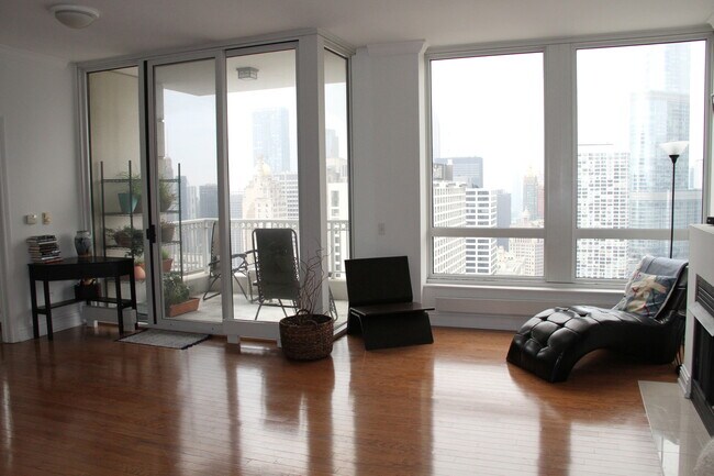 Foto del edificio - 55 E Erie St