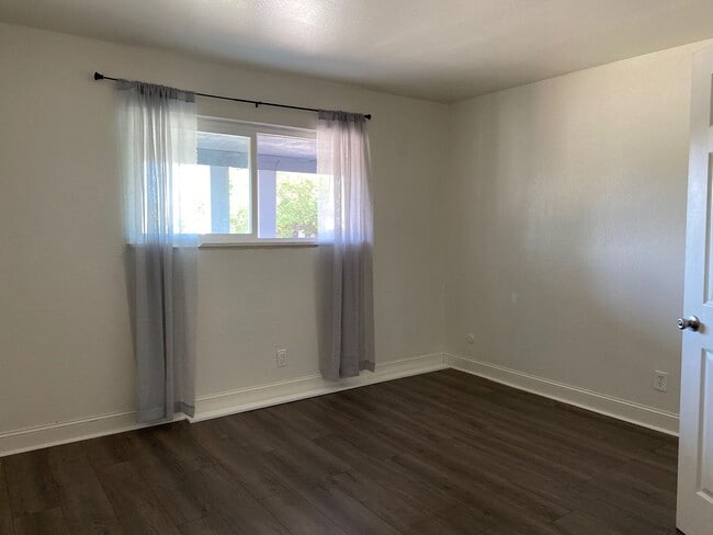 Building Photo - 25873 Huntwood Ave