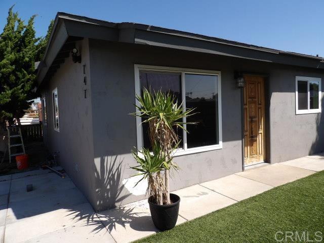 Foto del edificio - 747 Twin Oaks Ave